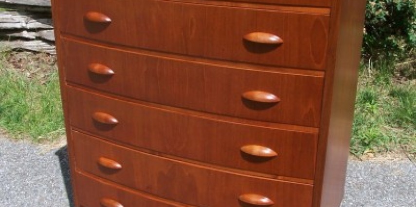 Vintage Danish Modern Teak Bow Front 6 Chest Of Drawers Dresser