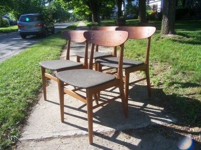 Modern Dining Room Furniture on Vintage Danish Modern Dining Chairs   Modern Love   Old School